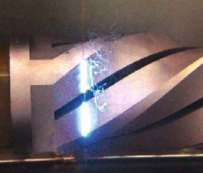 FANUC慢走絲機(jī)床 超硬金剛石刀具精密加工與炮塔銑床的機(jī)電協(xié)同