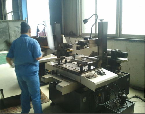 線(xiàn)切割加工與炮塔銑床安全操作規(guī)范指南