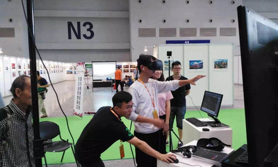 影視動(dòng)畫(huà)學(xué)院全媒體互動(dòng)展廳亮相文創(chuàng)展會(huì)，引領(lǐng)數(shù)字文化創(chuàng)意軟件新潮流